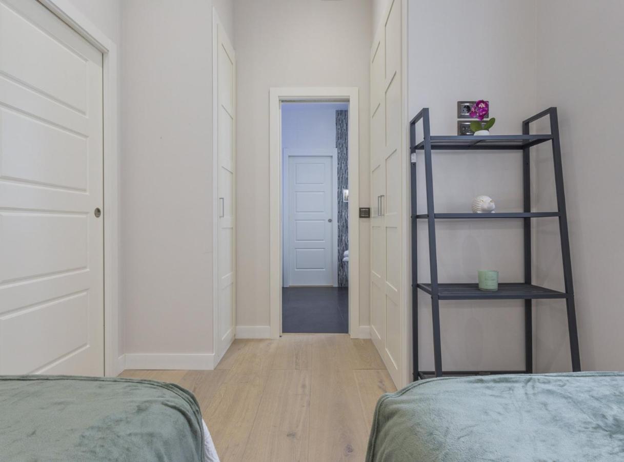 Charming City Center Apartment For 4 Perfect Location, Espoz Y Mina III Madrid Extérieur photo