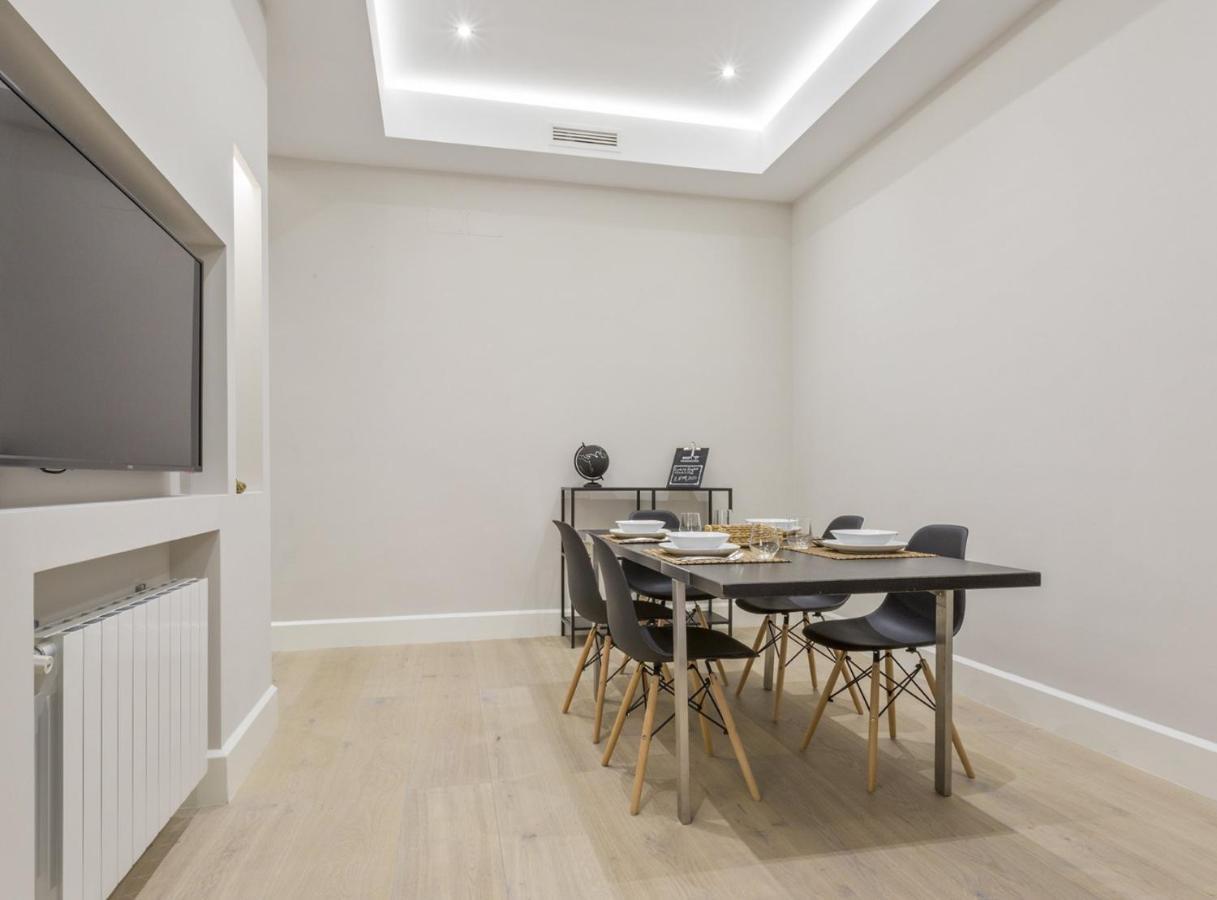 Charming City Center Apartment For 4 Perfect Location, Espoz Y Mina III Madrid Extérieur photo